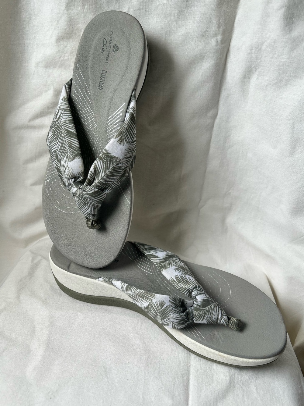 CLOUDSTEPPERS by Clarks Arla Glison Sandals - Picture 2 of 7
